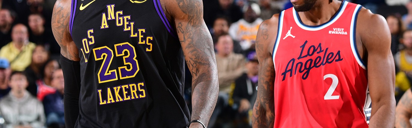 九游娱乐-快船拒绝湖人26分逆转！小卡复出哈登18+10引7人上双 詹东55+16