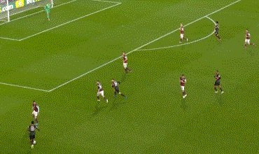 【英超】菲尔米诺拔头筹 利物浦客场3比0跻身前四